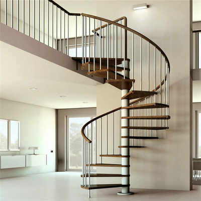 Escalier en spirale en bois d'étape de LED avec la balustrade d'acier inoxydable