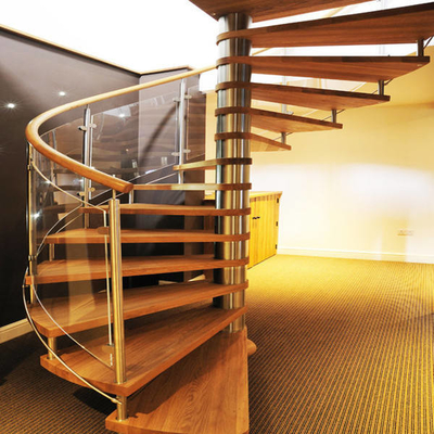 Escaliers en spirale d'économie de l'espace d'intérieur d'ODM d'OEM avec la balustrade en verre