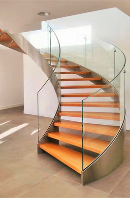 Escaliers en spirale d'économie de l'espace d'intérieur d'ODM d'OEM avec la balustrade en verre