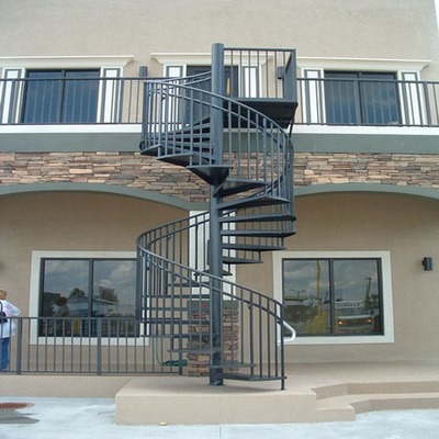 Taille adaptée aux besoins du client par escalier en spirale d'acier au carbone enduit extérieur de poudre