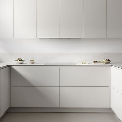 Le Cabinet brillant a placé la catégorie favorable à l'environnement/E1 blanche de cuisines de laque E0