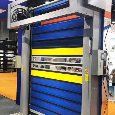 Matériel à grande vitesse d'alliage d'aluminium de volet de rouleau et porte de panneau dure adaptée aux besoins du client de couleur avec l'isolation de mousse
