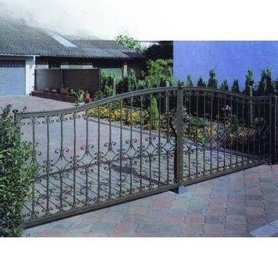 Des tuyaux en fer forgé de luxe pour le jardin ou l'extérieur