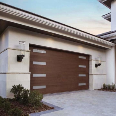 Portes aériennes sectionnelles isolées modernes automatisées en acier galvanisées de porte de garage