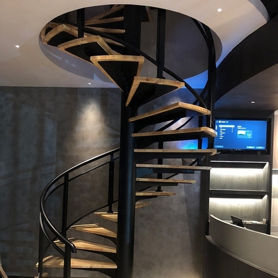 Escaliers en acier prêts à l'emploi d'anti de glissement grenier d'intérieur noir de l'escalier en spirale SS304