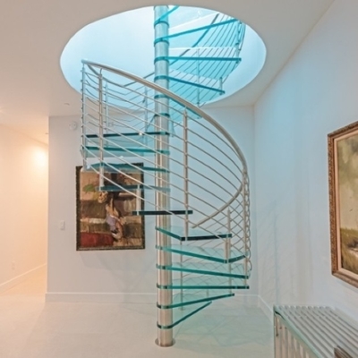 L'escalier hélicoïdal en acier en verre du grenier A3 de bandes de roulement a stratifié les escaliers en spirale de verre trempé