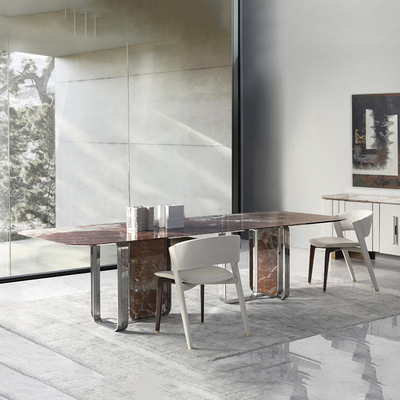 Table de salle à manger longue en marbre italien personnalisée avec pieds en métal doré