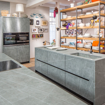 Cabinet modulaire de luxe moderne fait sur commande d'office de cuisine 700mm*1300mm
