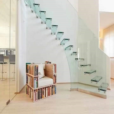 Escalier en spirale en verre d'économie de l'espace