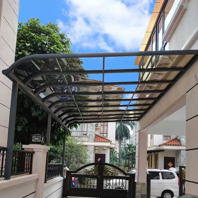 Polycarbonate en aluminium M Shape Black Color ou abri adapté aux besoins du client de parking de couleur pour le garage de Chambre
